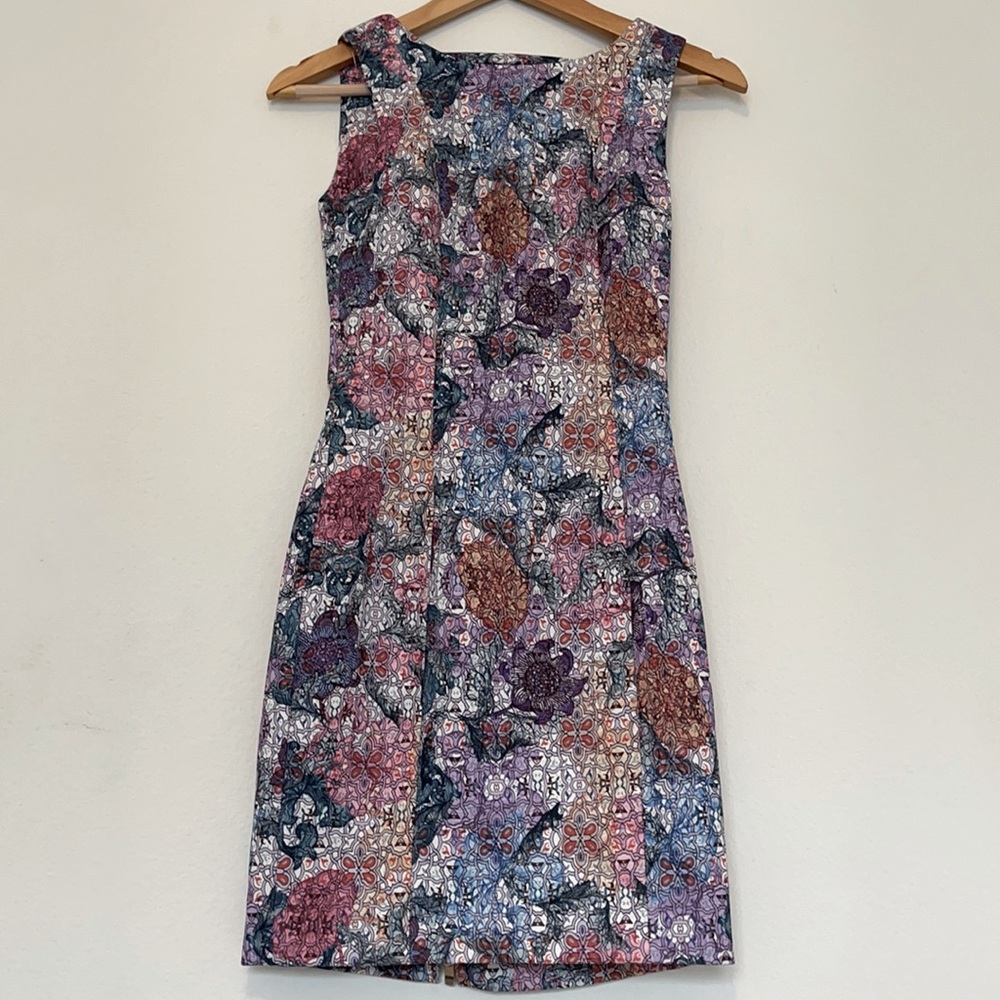 NWT! Size2  H&M colorful floral bodycon dress